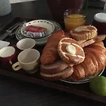 בית אירוח Chez Mag ליל